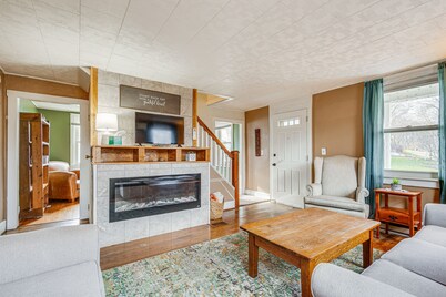 Quiet Port Royal Home w/ Deck, Near Juniata River!