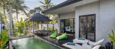 Alberca al aire libre