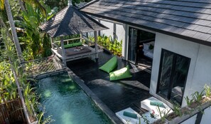 Piscina externa
