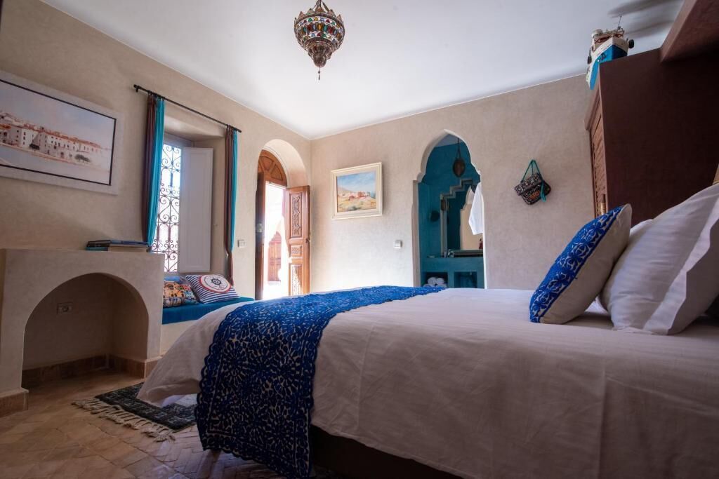 Double Room | In-room safe, laptop workspace, soundproofing, free WiFi