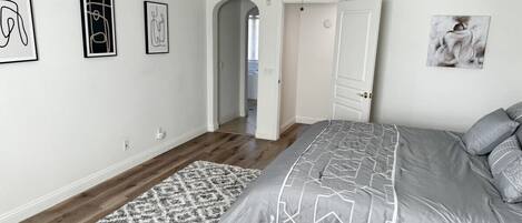 2 chambres, lit parapluie, Wi-Fi gratuit, draps fournis