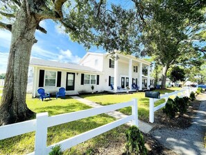 Exterior - Close to the beach #2 Great 2 bedrooms condo! (Myrtle Beach)
