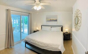 3 slaapkamers, een strijkplank/strijkijzer, wifi, beddengoed