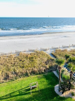 On the beach - Sand Dunes ocean front condo (Myrtle Beach)