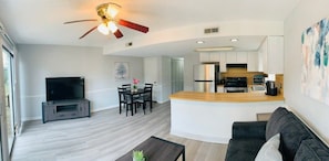 TV - #A Cozy condo in Surfside beach (Surfside Beach)