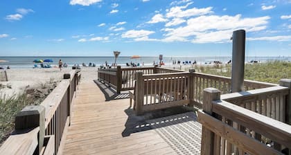 Carolina Winds #5 beautiful Ocean view condo, pool