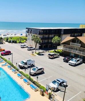 Pool - Carolina Winds #5 beautiful Ocean view condo, pool (Myrtle Beach)