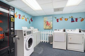 Interior - Carolina Winds #5 beautiful Ocean view condo, pool (Myrtle Beach)