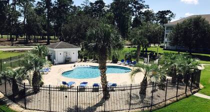 Quiet comfortable and cozy vacational condo!