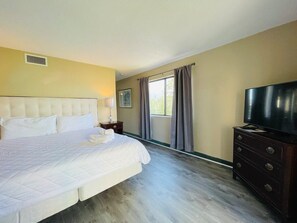 1 室のベッドルーム、アイロン / アイロン台、WiFi、ベッドシーツ