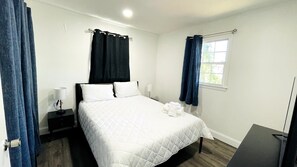 2 chambres, fer et planche à repasser, Wi-Fi, draps fournis