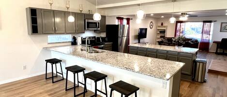 微波爐、焗爐、爐具、洗碗機