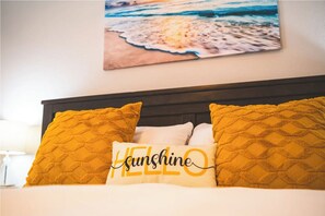 4 dormitoris, escriptori, planxa i posts de planxar i wifi gratuïta