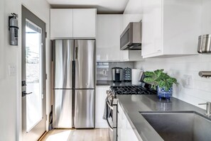 Private kitchen - Glendale Home With Garden Patio Steps From the Americana.
(Glendale)