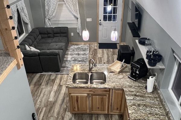 Kylskåp, mikrovågsugn, ugn och spishäll