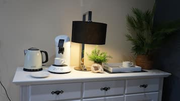 Basic Twin Room, Non Smoking | 1 bedroom, free WiFi, bed sheets