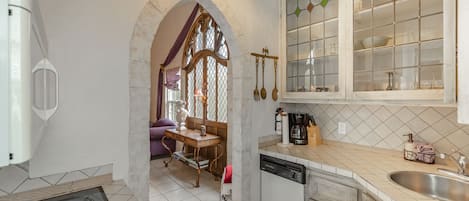 Royal House | Private kitchen