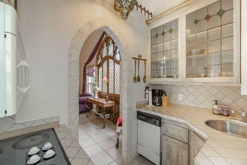 Royal House | Private kitchen