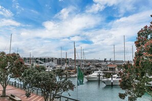 Marina - Boutique Viaduct Hideaway (Auckland)