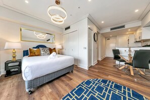 1 bedroom, desk, iron/ironing board, WiFi