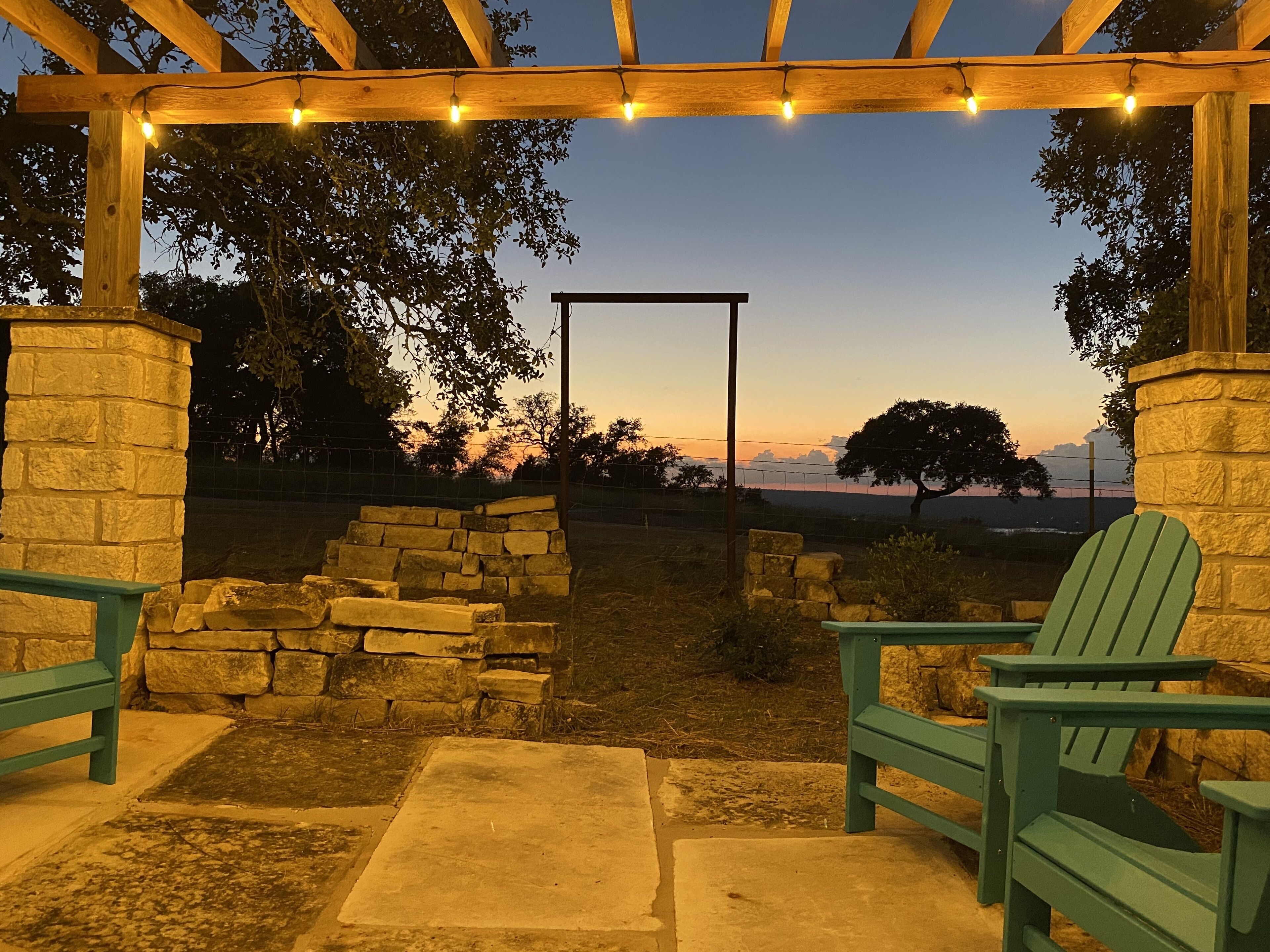 Hill Country views and "sunsetters" are a must.