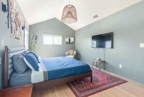 3 chambres, fer et planche à repasser, Wi-Fi, draps fournis