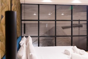 1 bedroom, iron/ironing board, travel cot, free WiFi