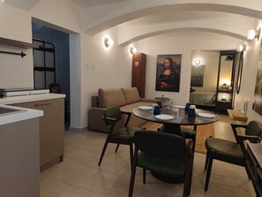 Interior - Art-themed apartment in downtown Valletta (Il-Belt Valletta)