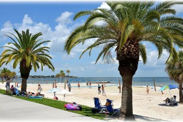 Strand