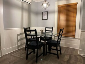 Dining - (3) 320 Unit #3 · Downtown St. Pete/Historic Old NE #3 (St. Petersburg)