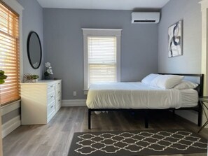 1 Schlafzimmer, Schreibtisch, Bügeleisen/Bügelbrett, kostenloses WLAN