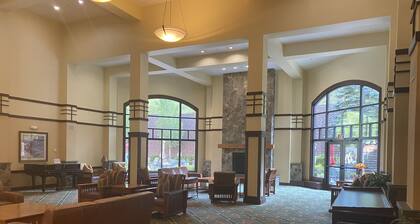 2 bed/2 bath w/sauna, steam room, hot tub, heated pool, exercise and game rooms!