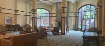 2 bed/2 bath w/sauna, steam room, hot tub, heated pool, exercise and game rooms!