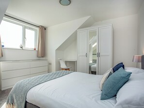3 chambres, Wi-Fi gratuit, draps fournis