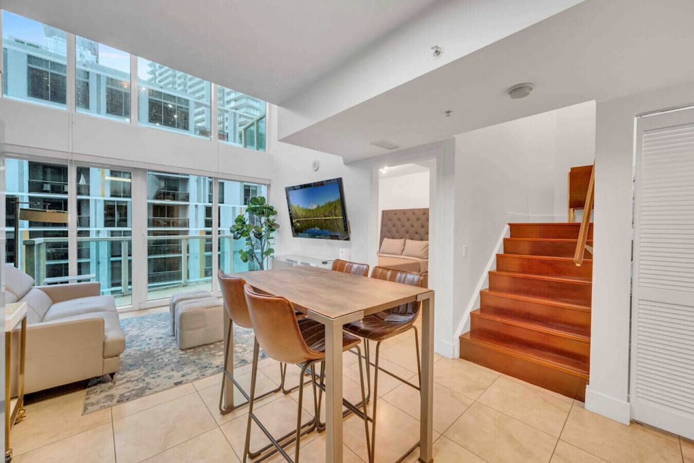 *Spacious 2BR Loft Brickell W/Stunning Views*