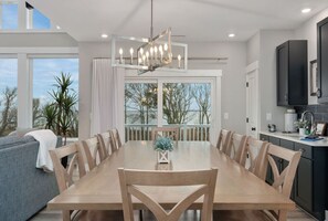 Dining - Baydream Believer Luxurious 7BR Oasis with Sound Views (Corolla)