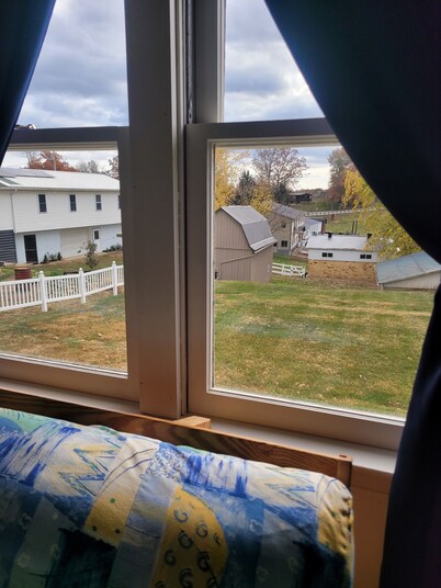 The Wrens Nest an Amish Experience. Located minutes from Walnut Creek & Berlin.