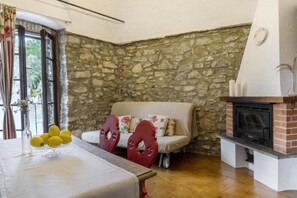 Living area - Agriturismo Da Ciletta - Apartment Corbezzolo (San Bartolomeo al Mare)