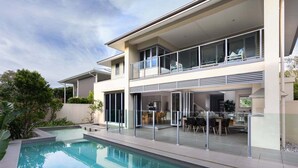 Pool - Beachhaven - walk to beach (Yaroomba)