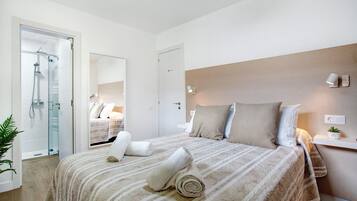 2 chambres, fer et planche Ă repasser, Wi-Fi gratuit, draps fournis