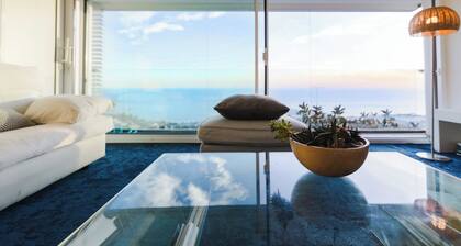 Ferienwohnung 'Sitges Suites B' mit Meerblick, WLAN und Klimaanlage