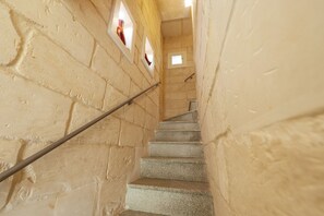 Interior - Holiday Home 'La Cartapesta' with Private Terrace, Wi-Fi and Air Conditioning (lecce)