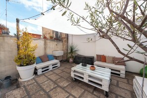 Terrace/patio - Holiday Home 'La Cartapesta' with Private Terrace, Wi-Fi and Air Conditioning (lecce)