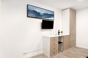 Interior - Apartment 'Beach' with Shared Terrace, Wi-Fi and Air Conditioning (Moncarapacho)