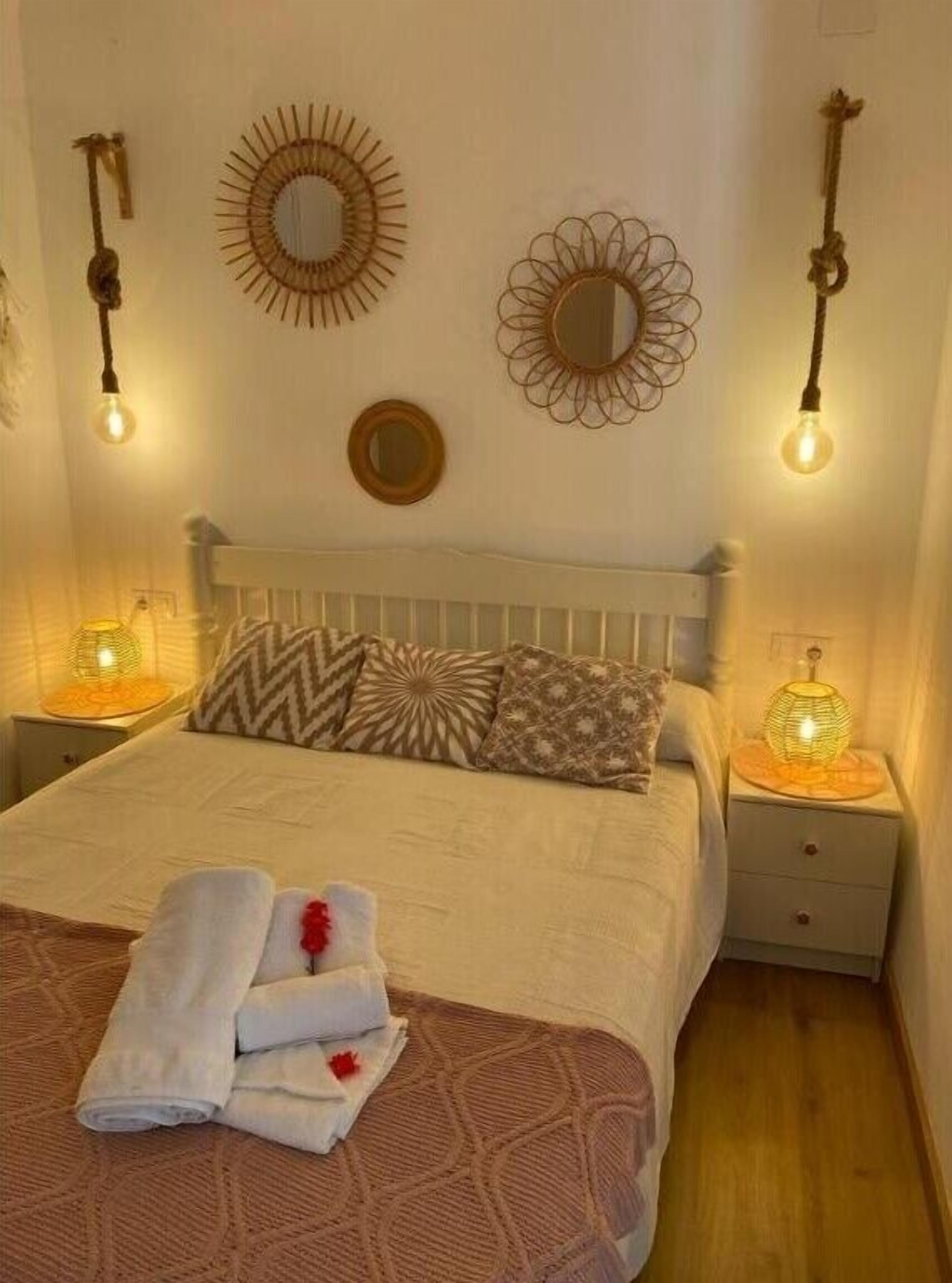 2 Schlafzimmer, Bügeleisen/Bügelbrett, Bettwäsche