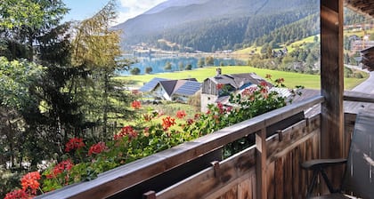 Holiday Apartment 'Appartements Egart 1' with Lake View, Balcony and Wi-Fi
