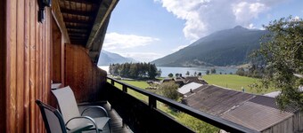 Appartement 'Appartements Egart 3' avec vue sur le lac, balcon et Wi-Fi