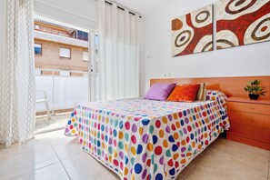 1 bedroom, free WiFi - Apartment 'A 100m De La Playa Salou' with Balcony, Wi-Fi and Air Conditioning (Salou)