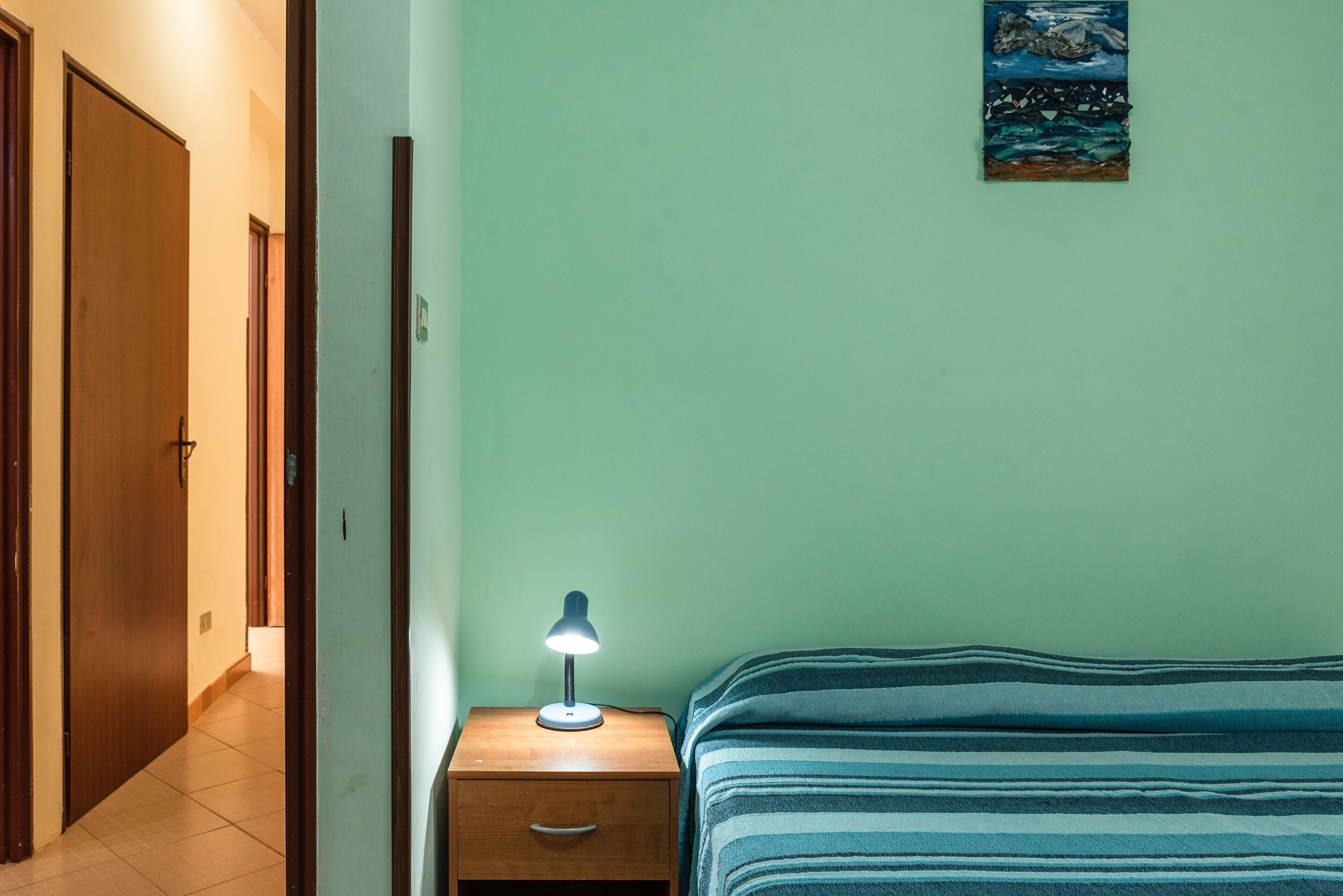 2 chambres, fer et planche à repasser, Wi-Fi gratuit, draps fournis