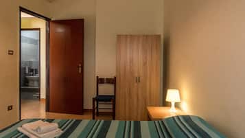 2 habitaciones, tabla de planchar con plancha y wifi gratis